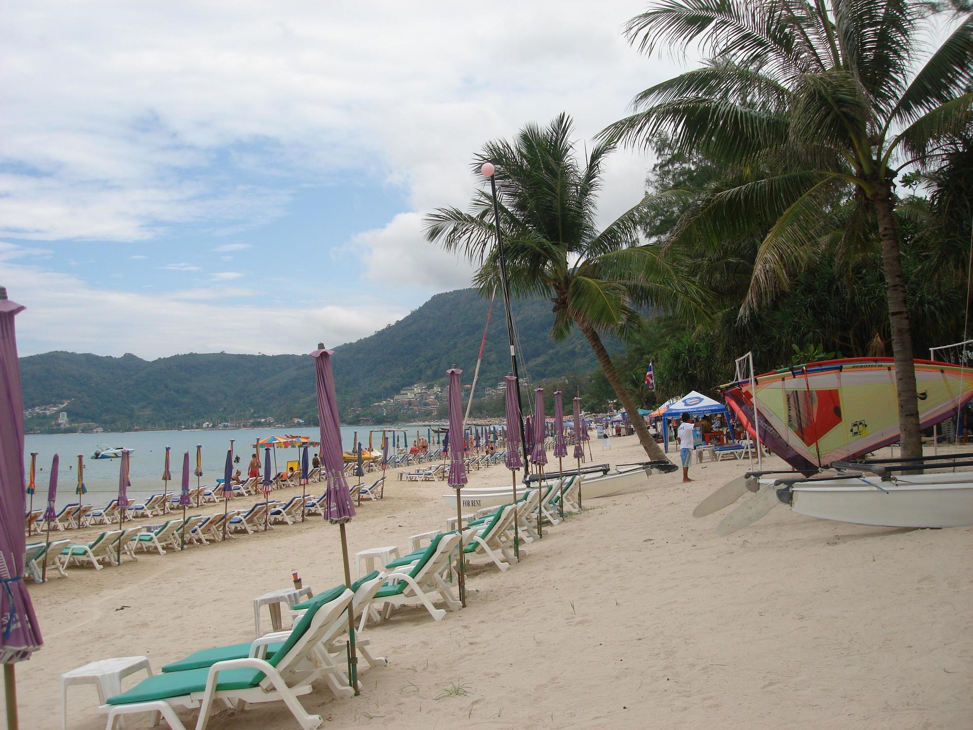Albergue Tropicoza Patong Exterior foto