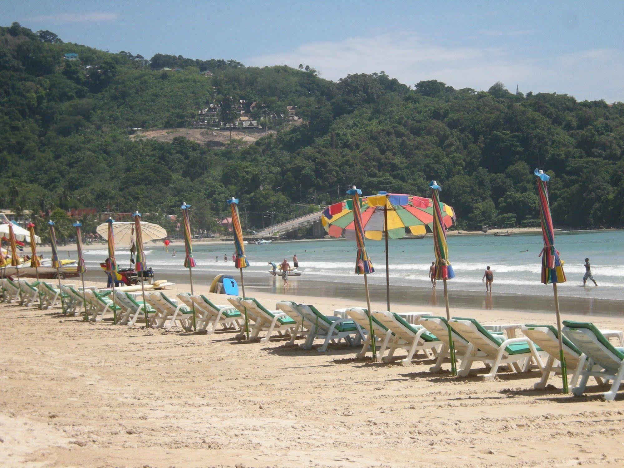 Albergue Tropicoza Patong Exterior foto